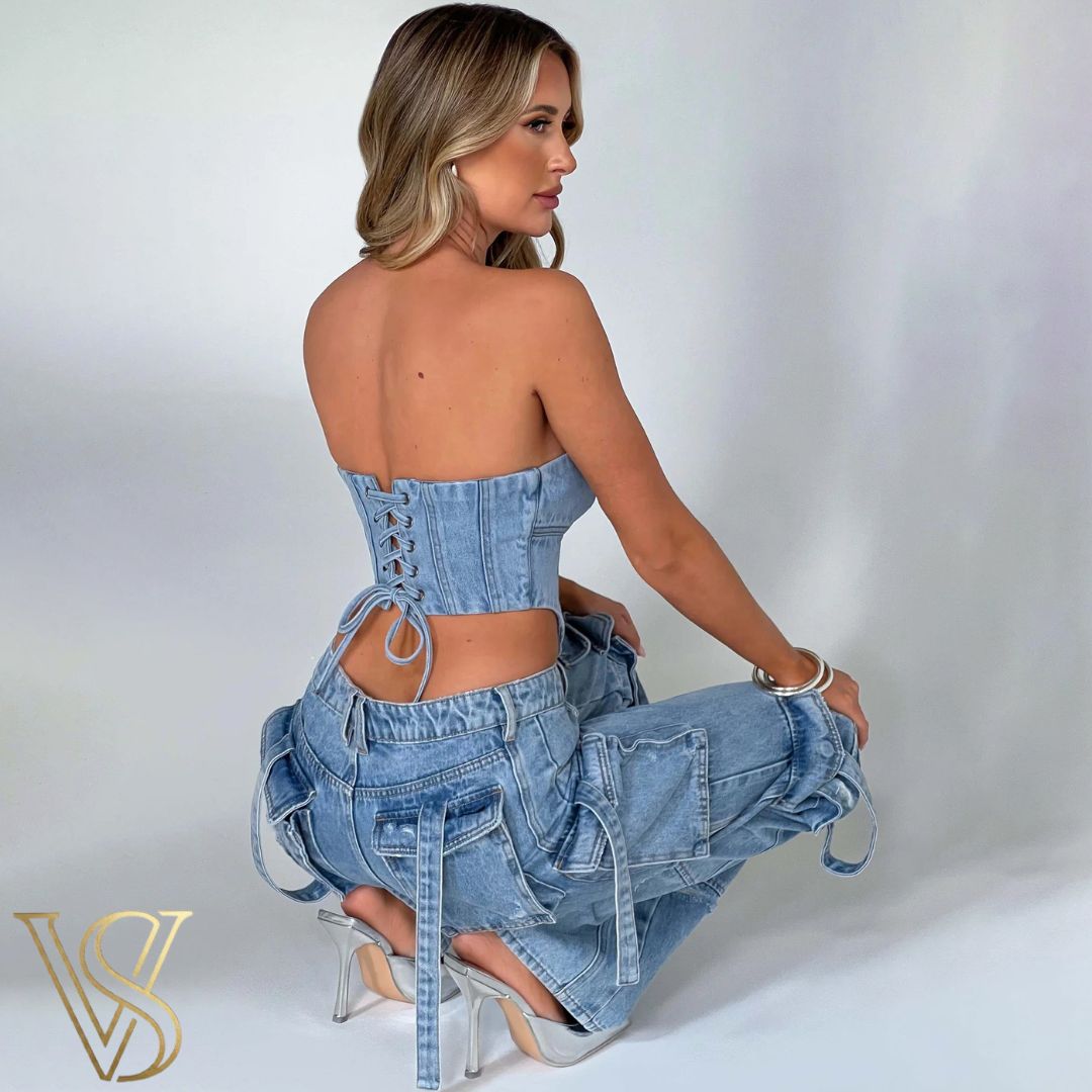 Low Rise Wide Leg Cargo Jeans